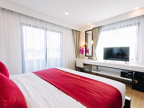 Superior Room With Balcony