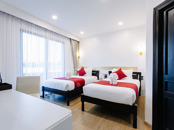 Superior Room With Balcony