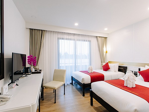 Superior Room With Balcony