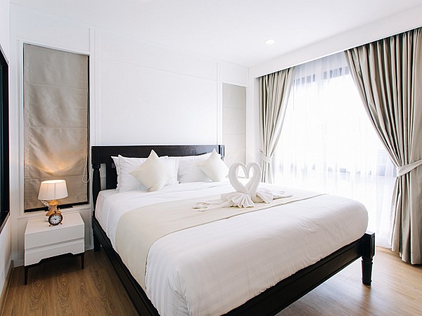 Deluxe Connecting Room